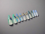 Diva French Tip press ons